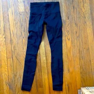 Lululemon black leggings